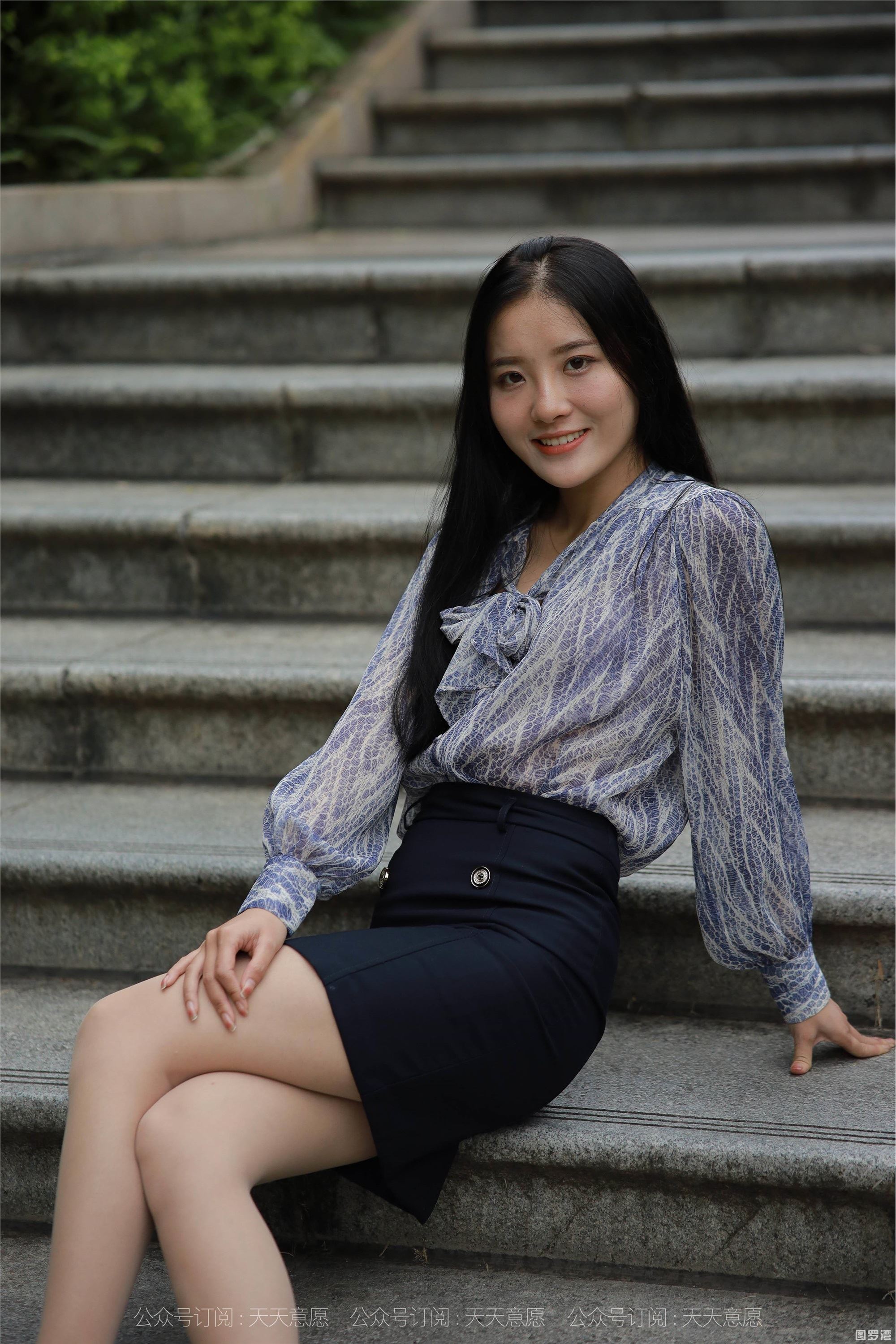 IESS异思趣向  2021.10.25 丝享家957：婉苹《公园偶遇美女》